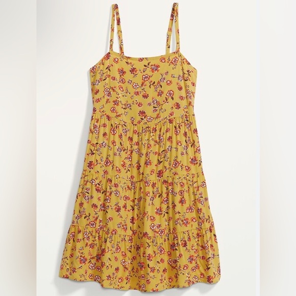 OLD NAVY NWT YELLOW FLORAL TIERED SWING DRESS WITH POCKETS SIZE MEDIUM - Picture 2 of 5